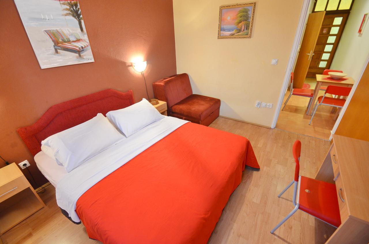 Apartments Vojin Risan Εξωτερικό φωτογραφία